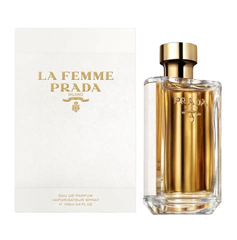 perfume la femme prada resenha